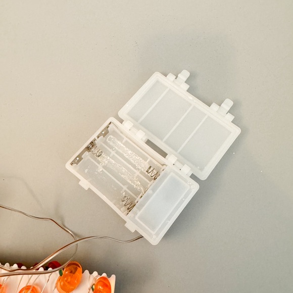 Pier 1 Orange Pumpkin Glimmer Strings Flexible LED Lights for Indoor Use - Picture 3 of 10